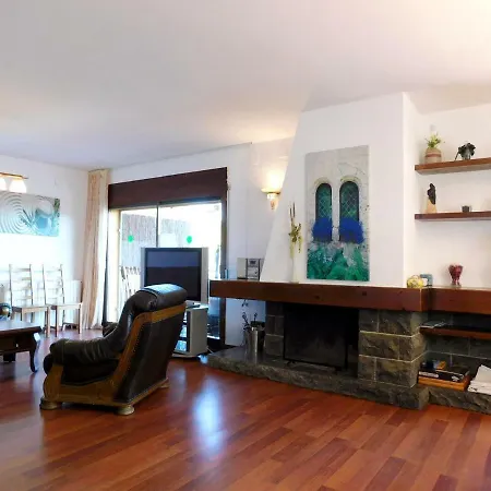 Holiday Passeig De Can Sole Holiday home *